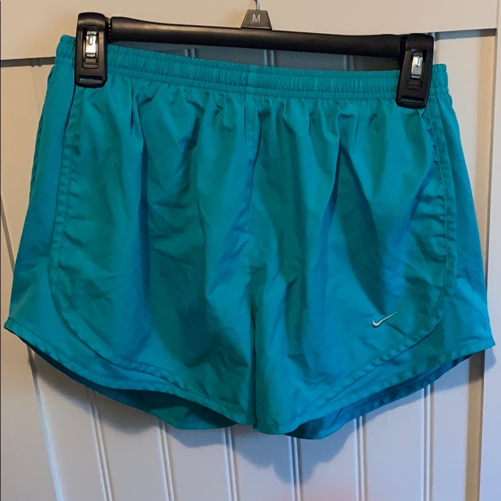 Nike tempo running shorts